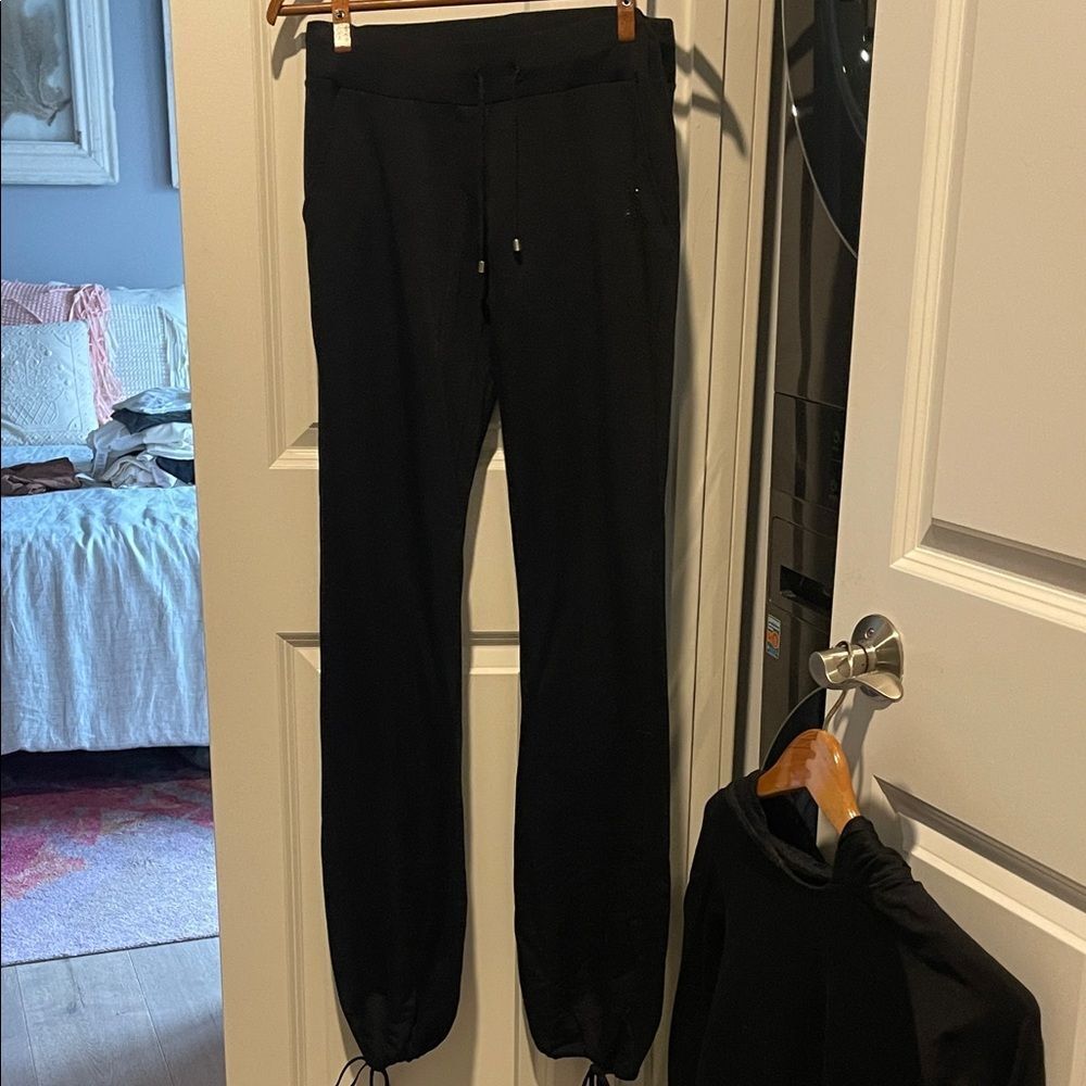 Women’s Lounge set Black jogger set